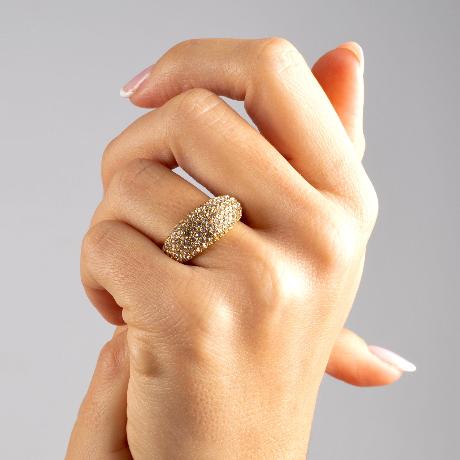 Anillo Scarlet